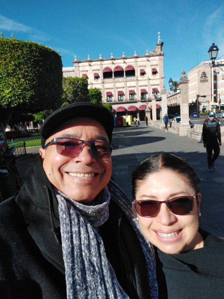 Lic. Adrián Castillejo abogado familiar